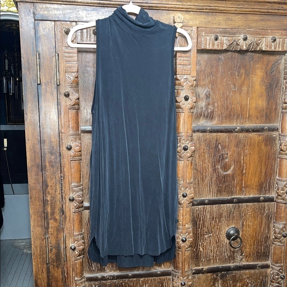Lululemon Black Sleeveless Mock NeckTank Dress | Size 4 | HIGH NECK | ATHLEISURE